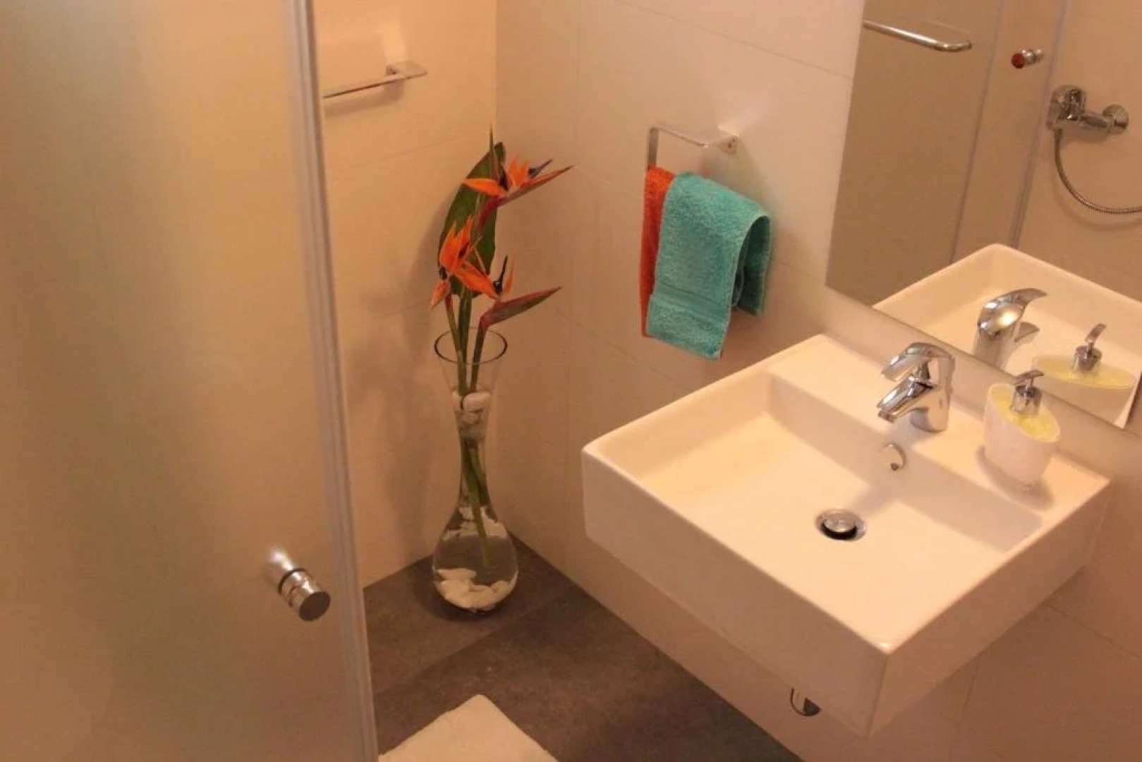 River Beach Apartment