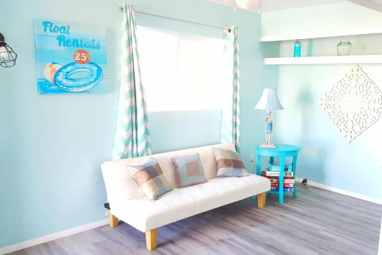 Short walk to beach 3 br 2 bath restored 1935 home