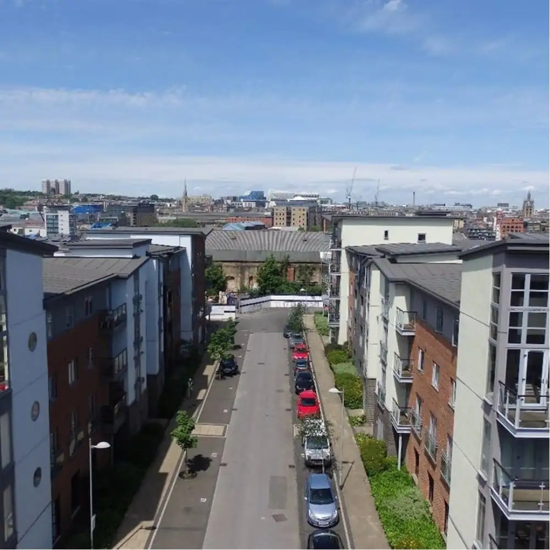 Executive Apartment With City Views