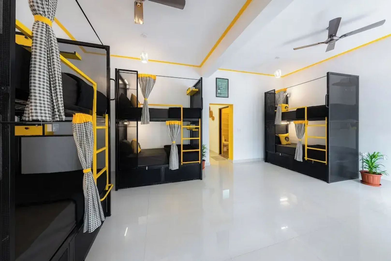 The Hosteller Coorg, Madikeri