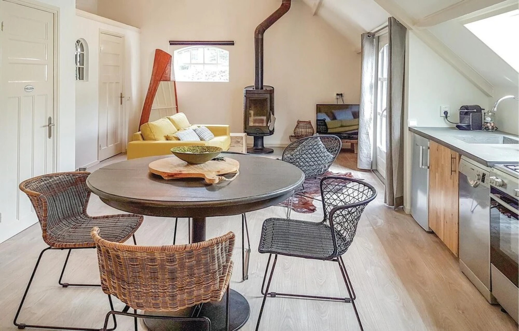 Amazing Home in Valkenswaard With 2 Bedrooms and Wifi