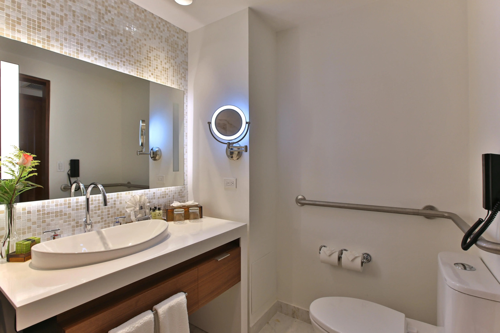 Real InterContinental Managua at Metrocentro Mall by IHG