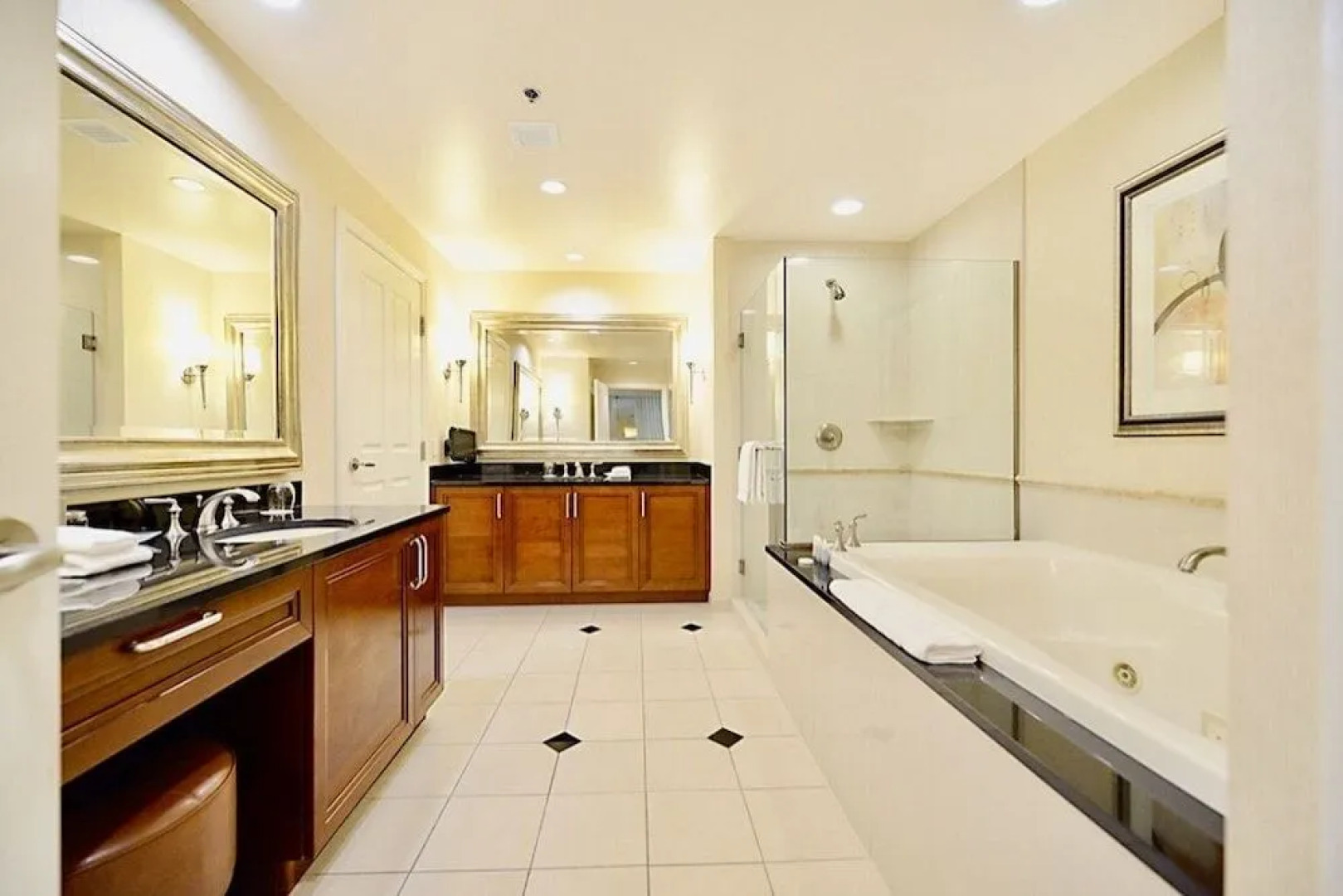 Abz MGM Signature Two Bedroom Balcony Suites