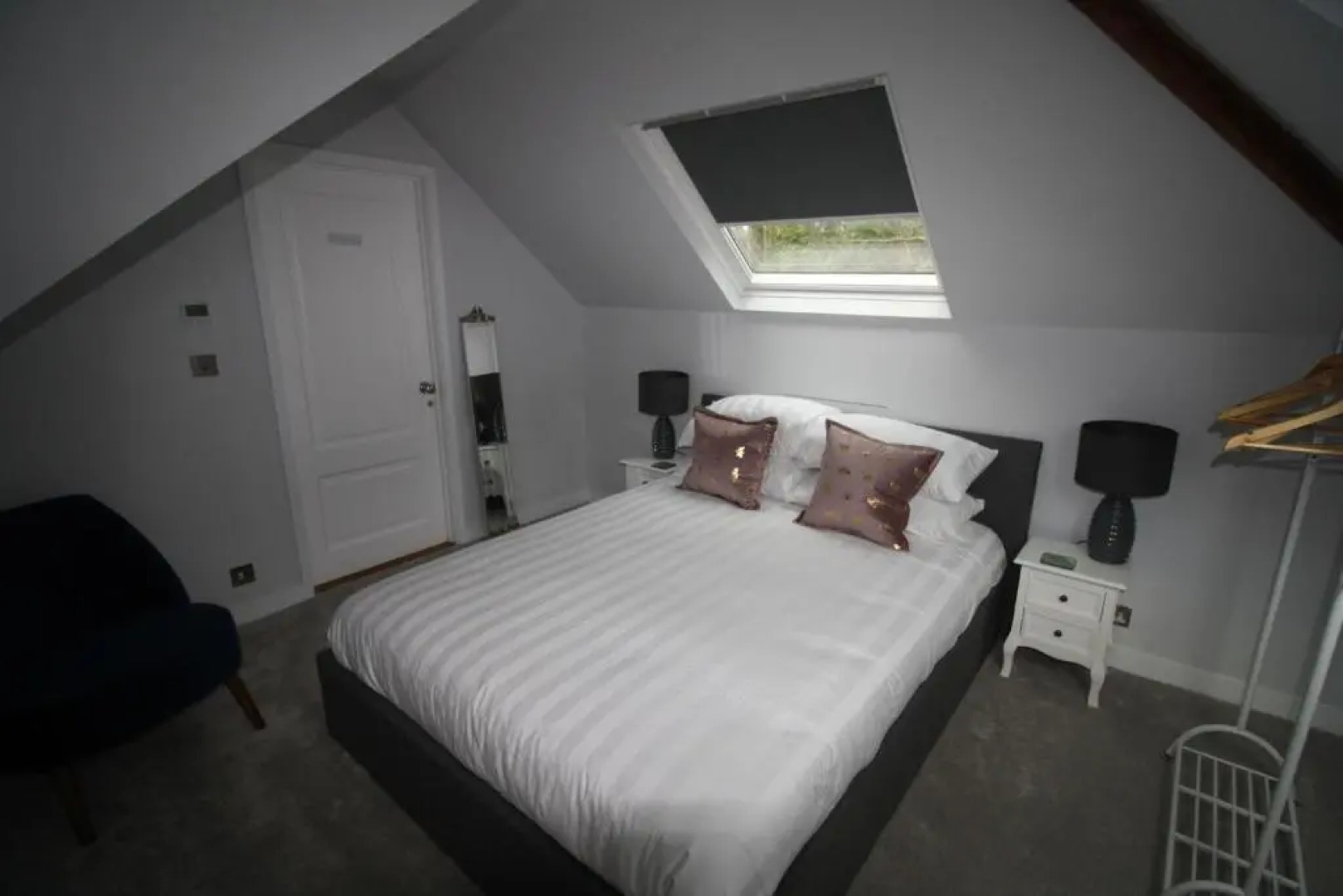 Ryefield Cottage - luxurious self-catered holiday cottage with a log burner
