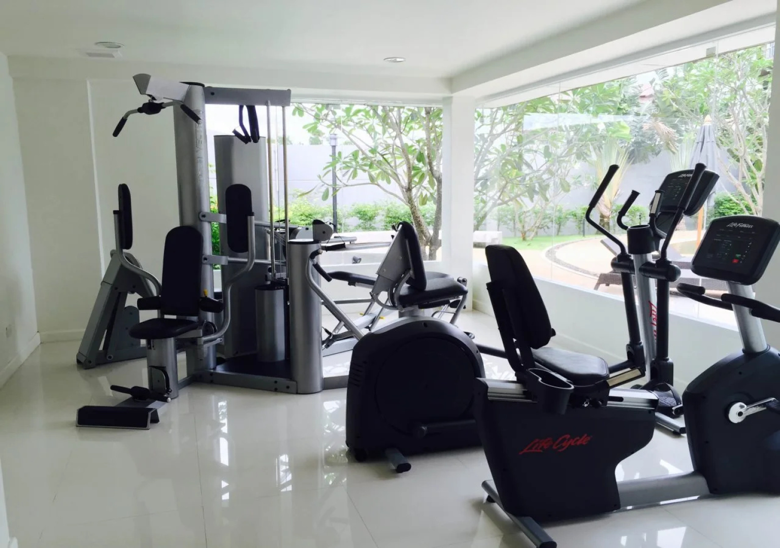 Imperial Ocean Palms Service Apartment