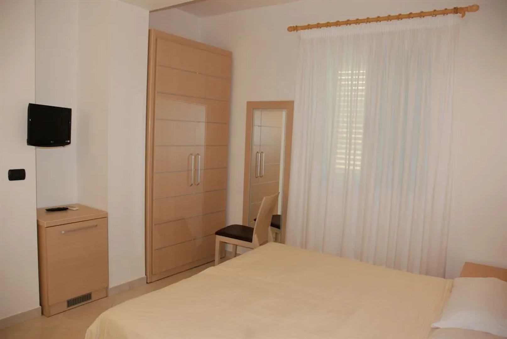 Hotel Lux Vlore