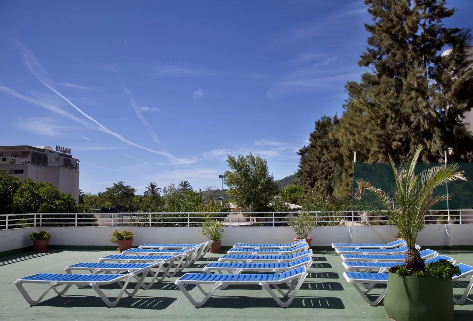 Apartamentos Sol y Vera