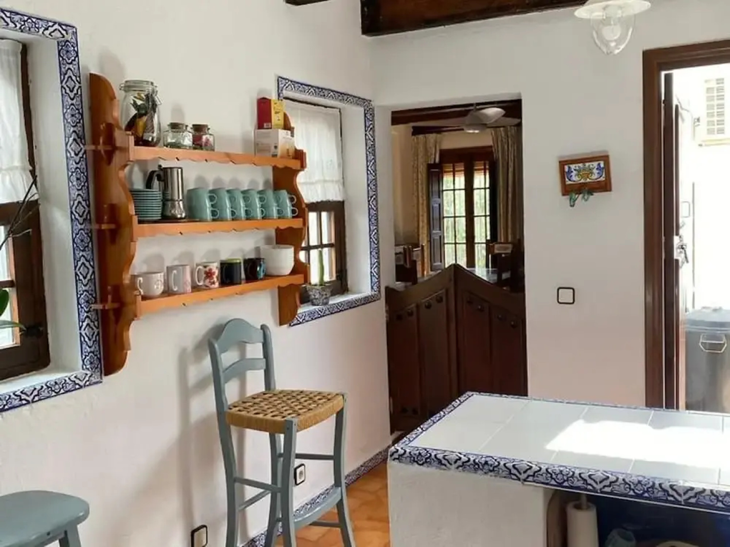 Spacious Holiday Home With Private Garden
