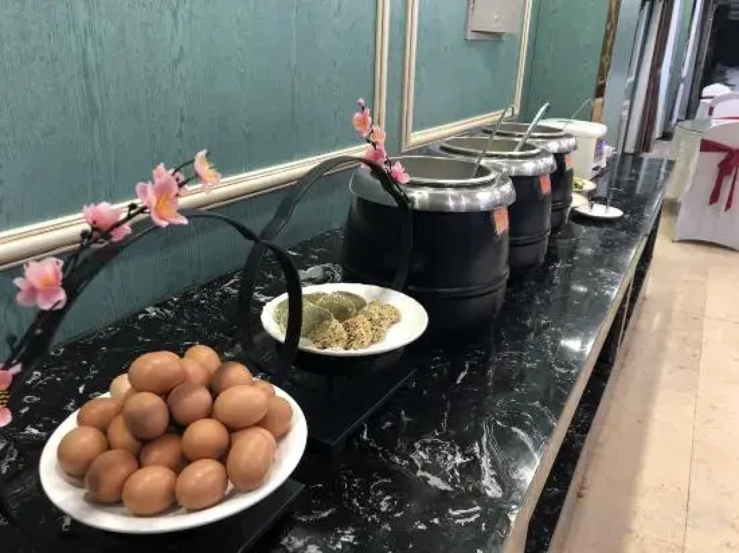 Bole Central Asia Hongbo Hotel