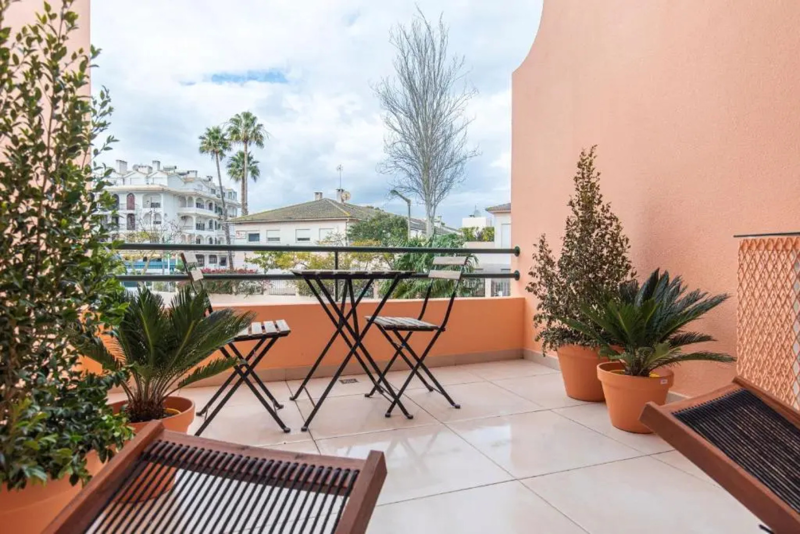Deluxe 2BDR Apartment in Carcavelos by LovelyStay