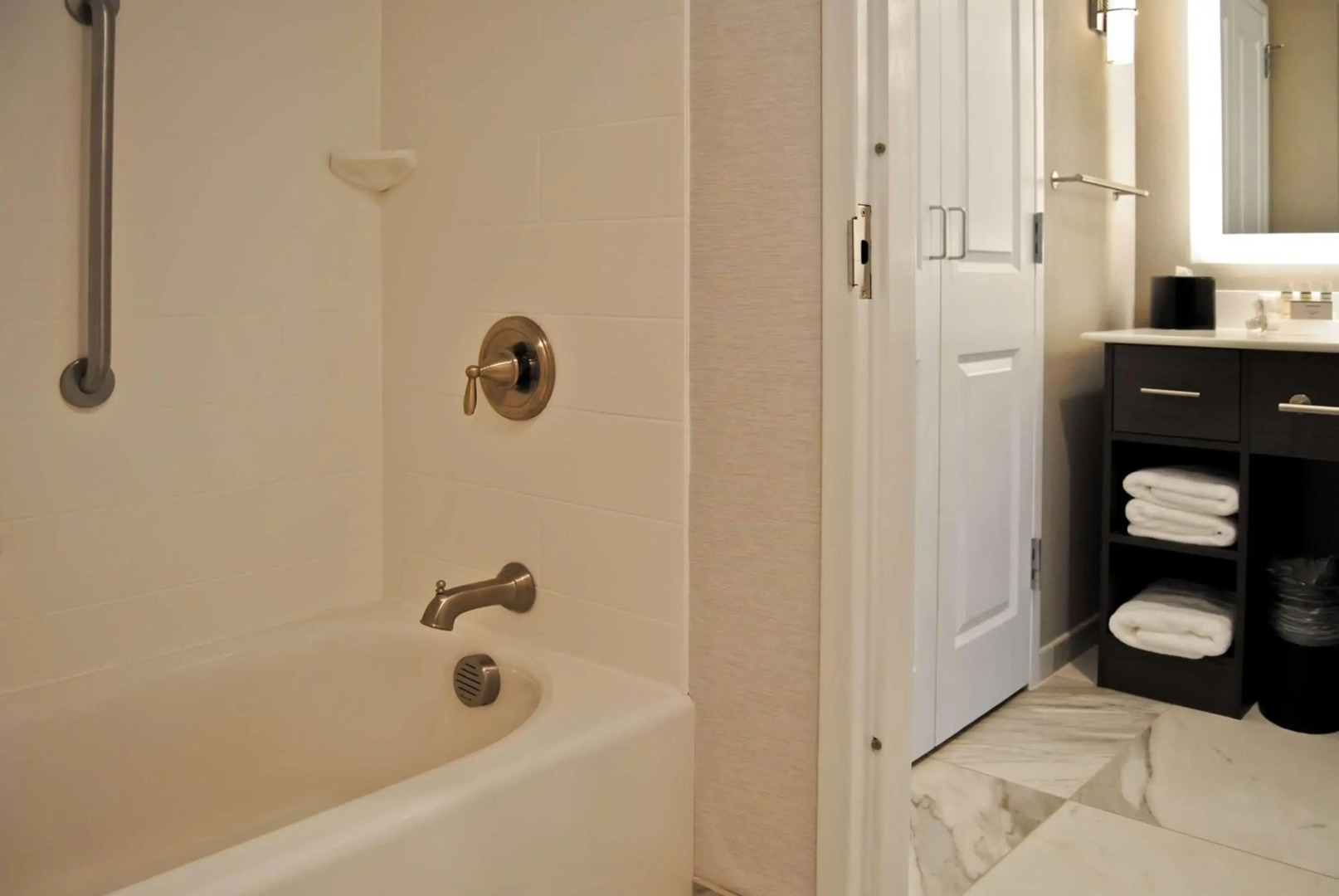 Homewood Suites by Hilton Raleigh Cary I-40