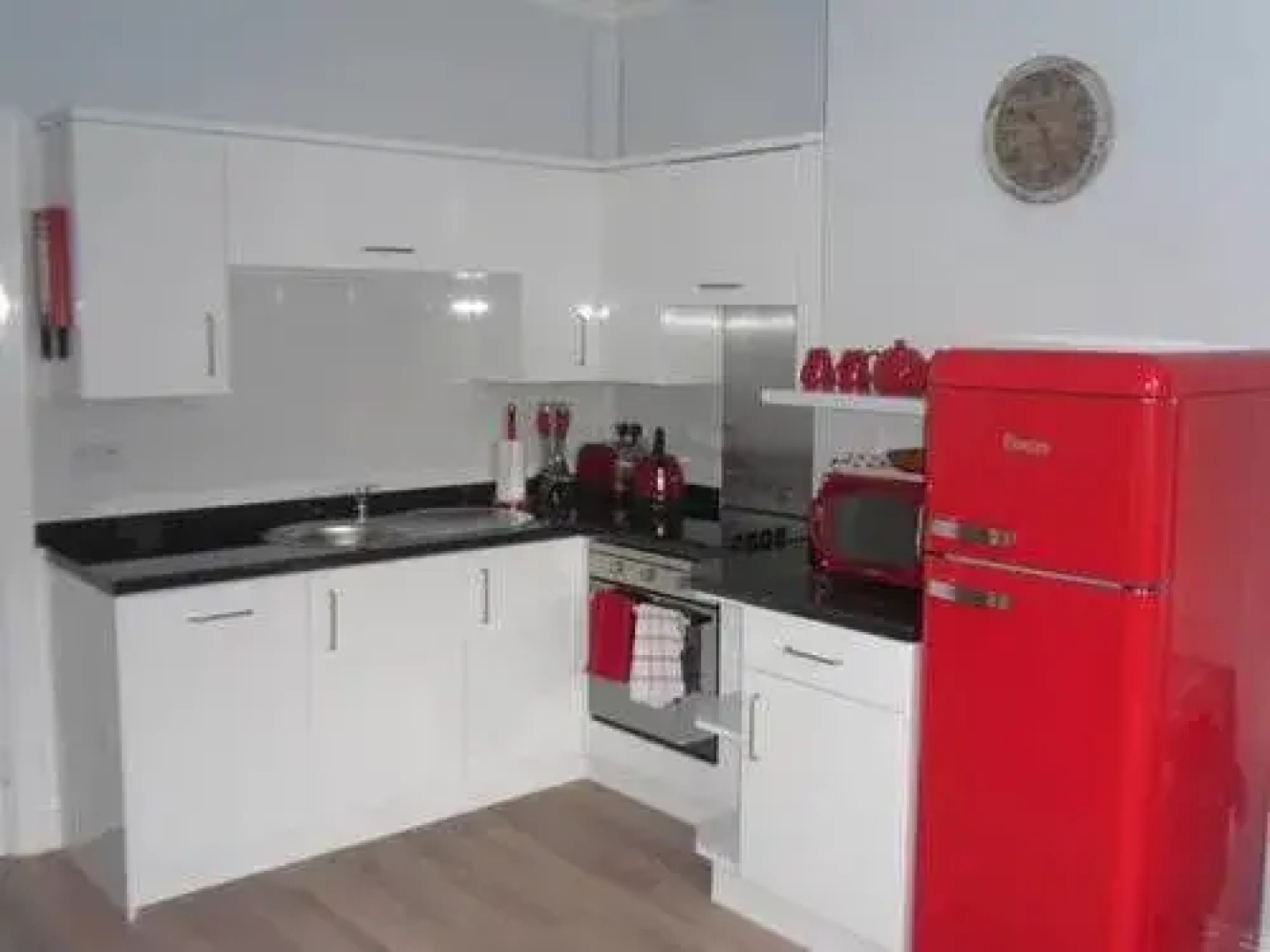 Claremont House Holiday Apartments