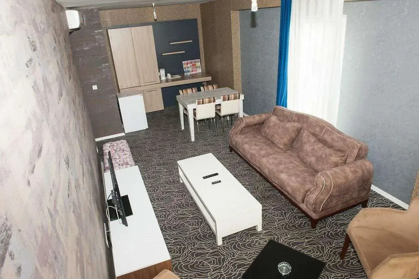 N Suites