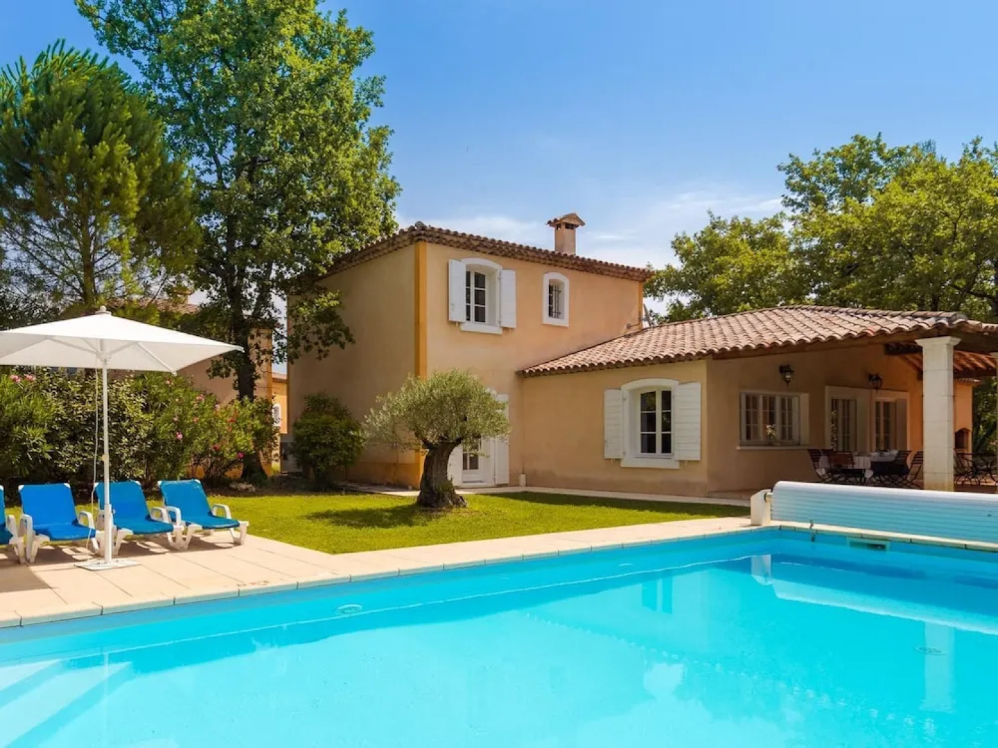Elegant Villa in Fayence