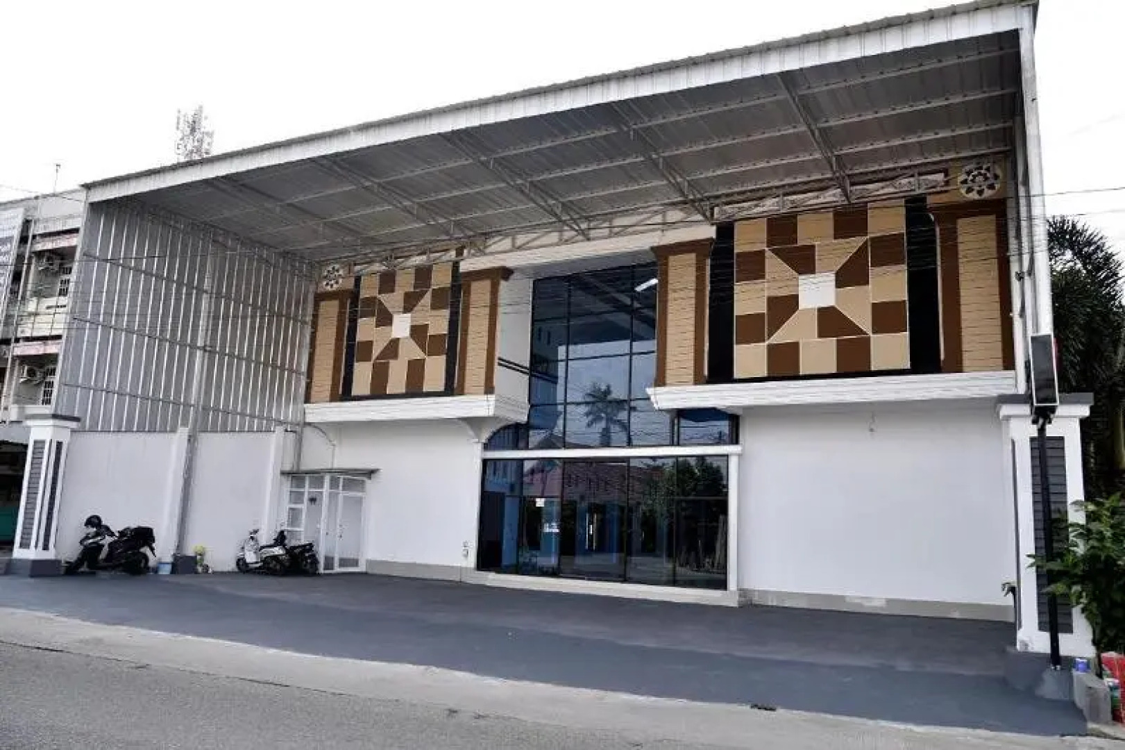 Rich Guesthouse By Zuzu