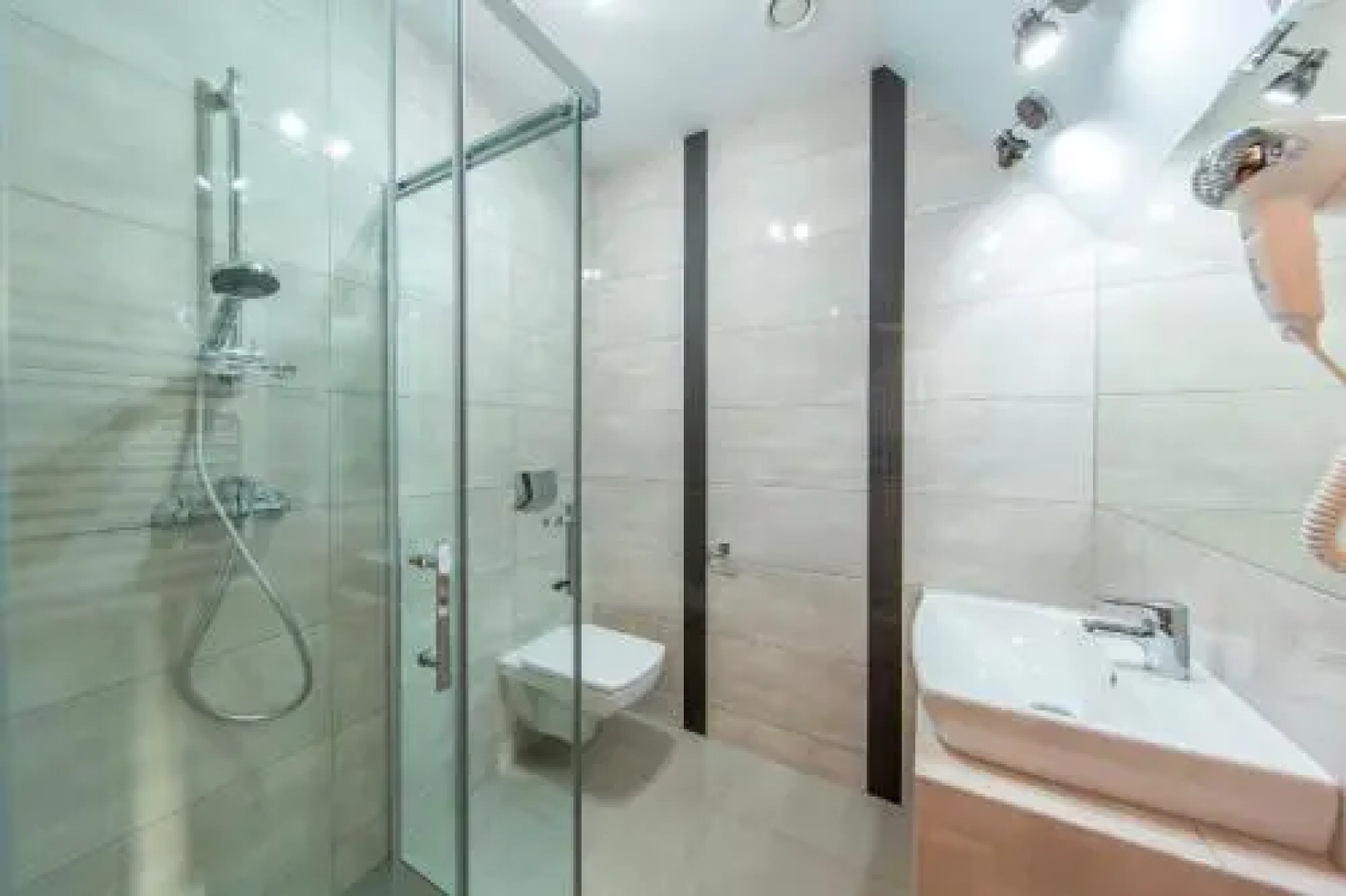 Apartamenty i pokoje Przy Termach