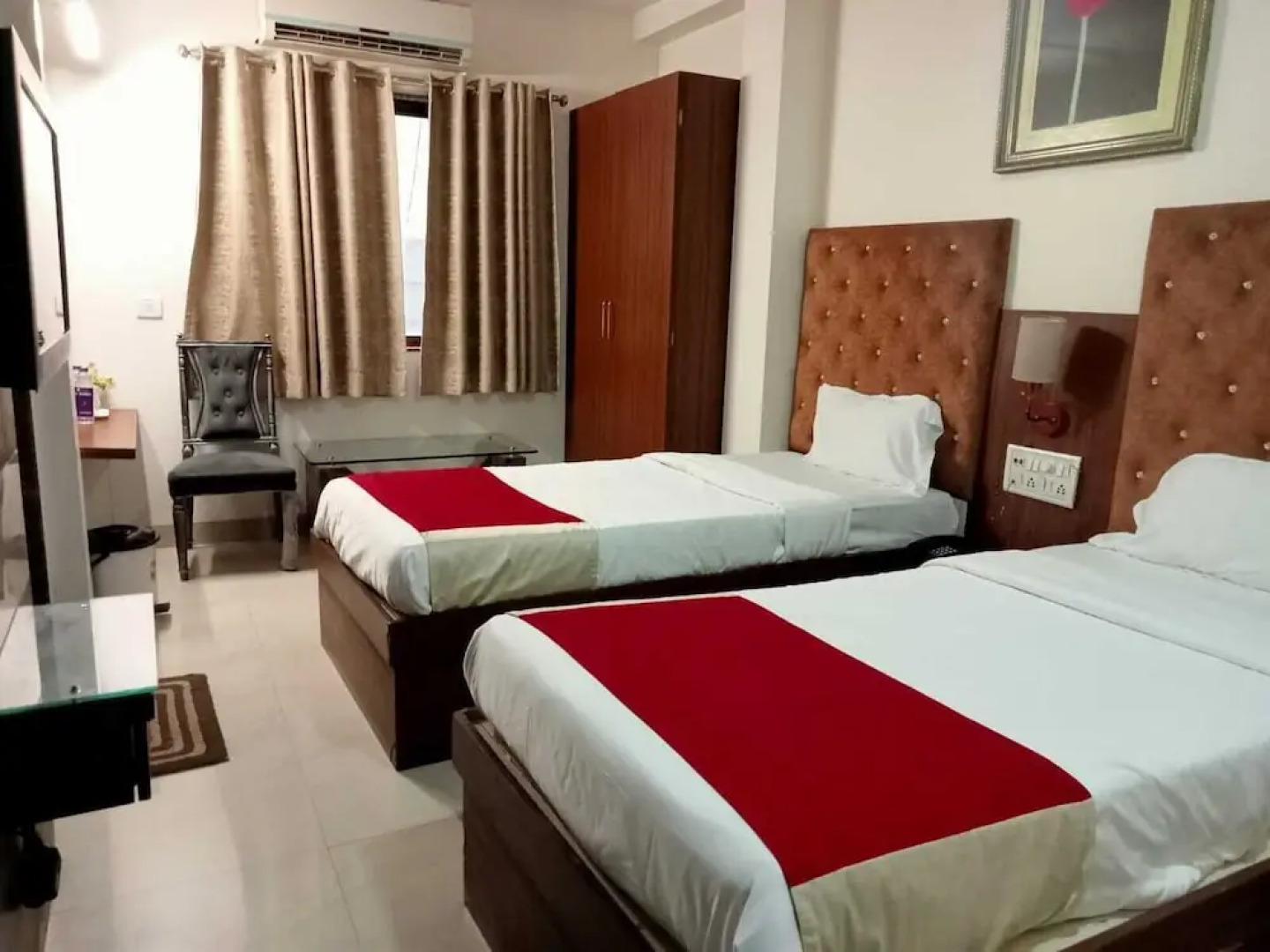 Hotel Ranjeet - Akola