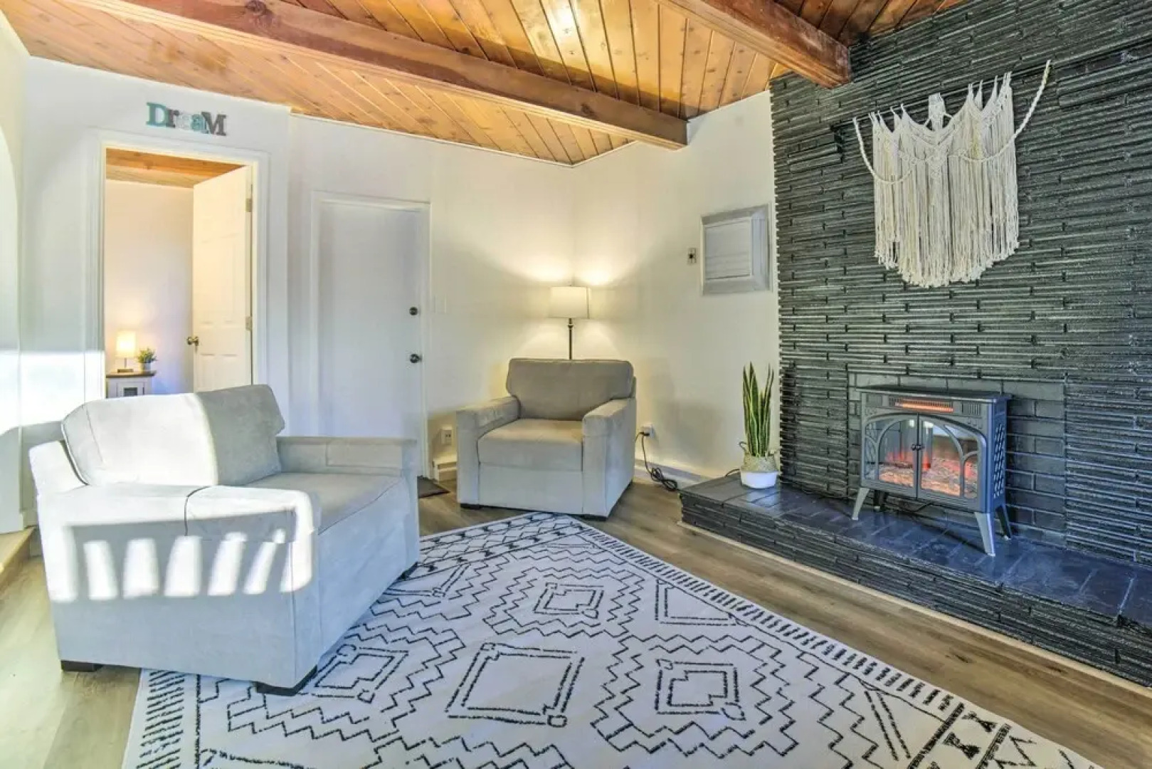 Gateway to Mt Rose Ski! Reno Home w/ Fireplace