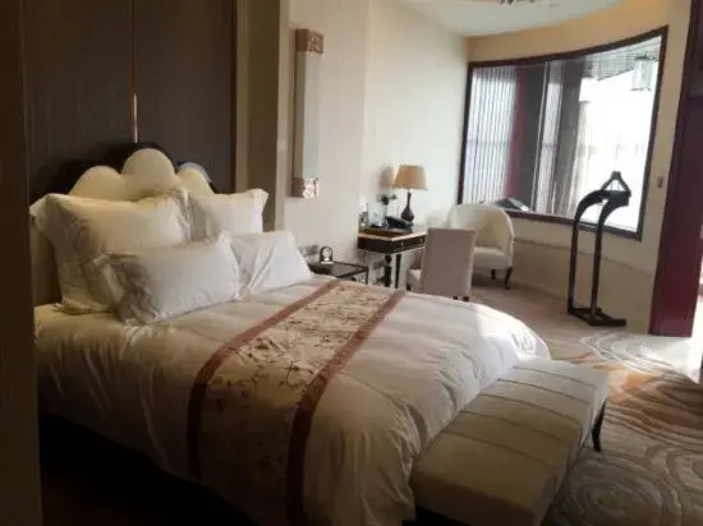 Wei Select Xueye Hotel