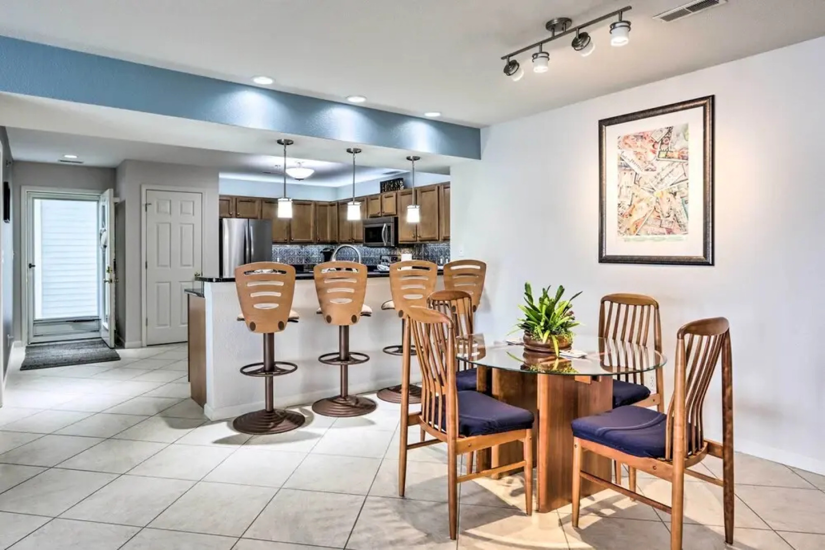 Condo w/ Boat Slip on Lake of the Ozarks!