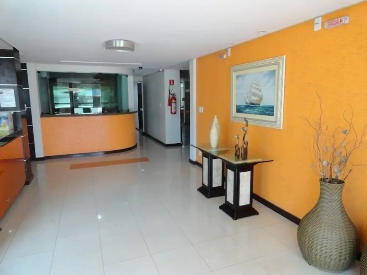 Thanharu Praia Hotel