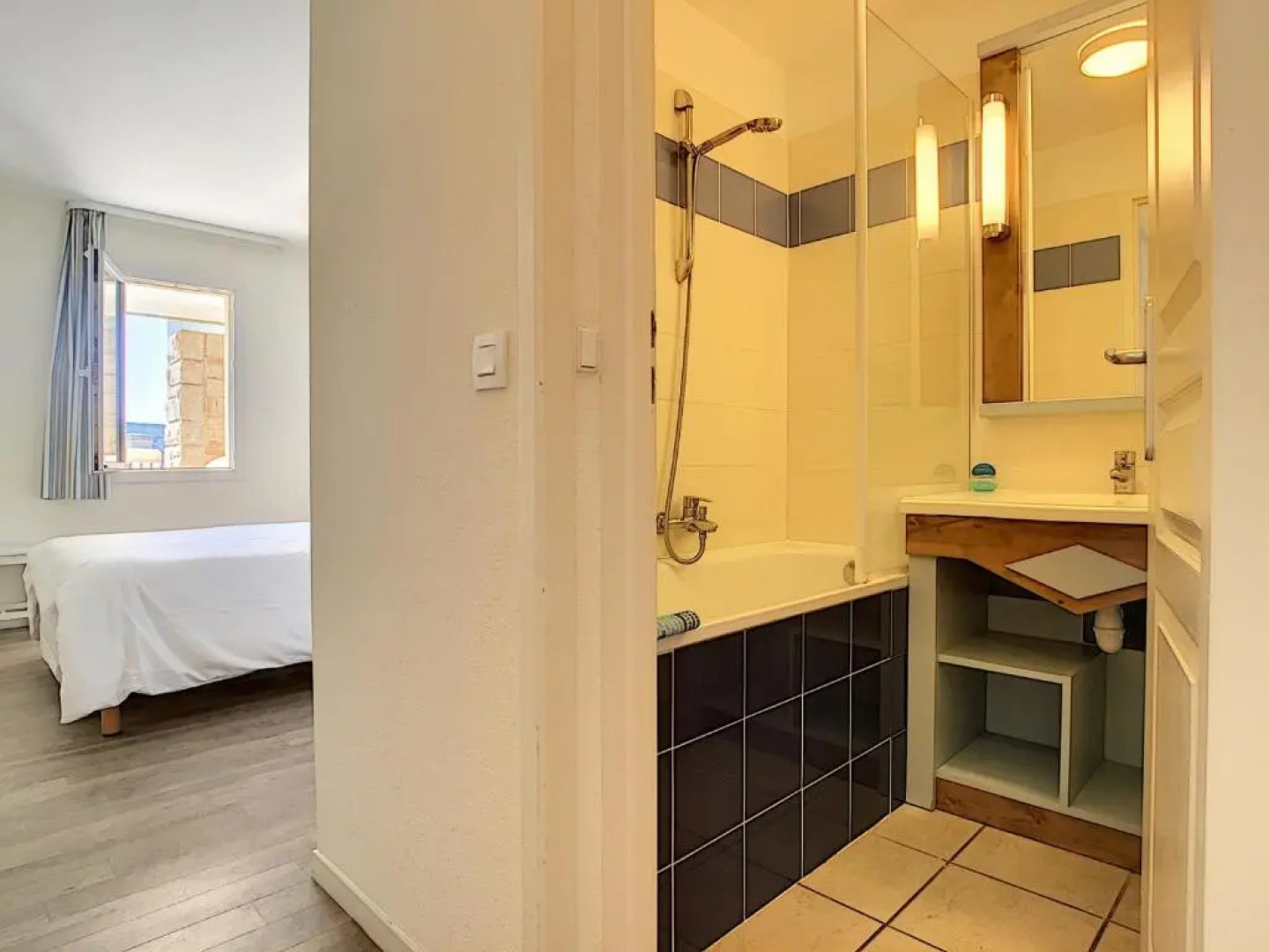 Appartement Crozon, 2 Pièces, 3 Personnes - Fr-1-370-41