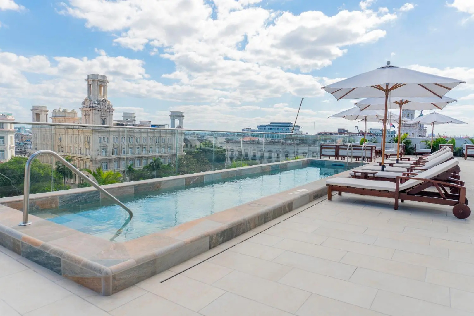 Telégrafo Axel Hotel La Habana