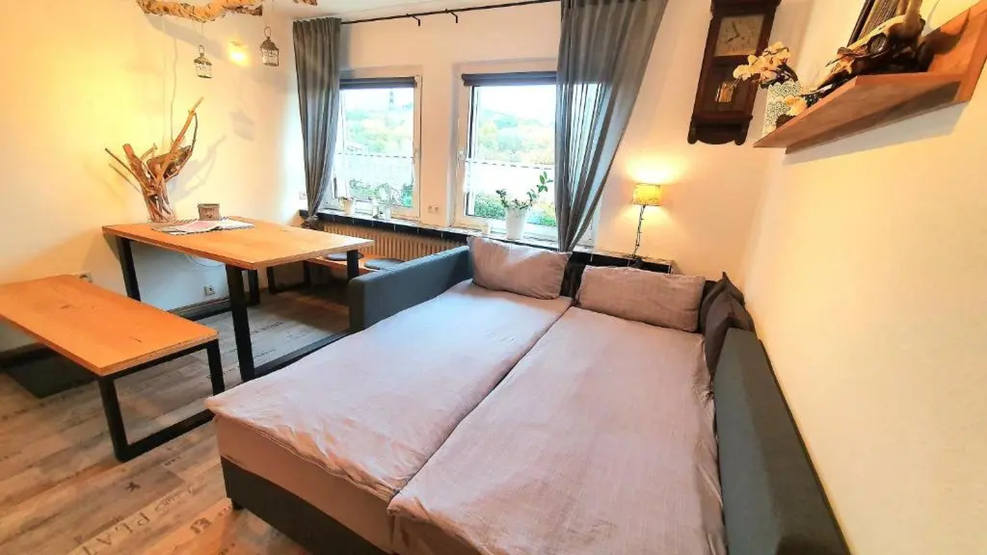 FRANKES LODGE Apartment mit Garten und Pool