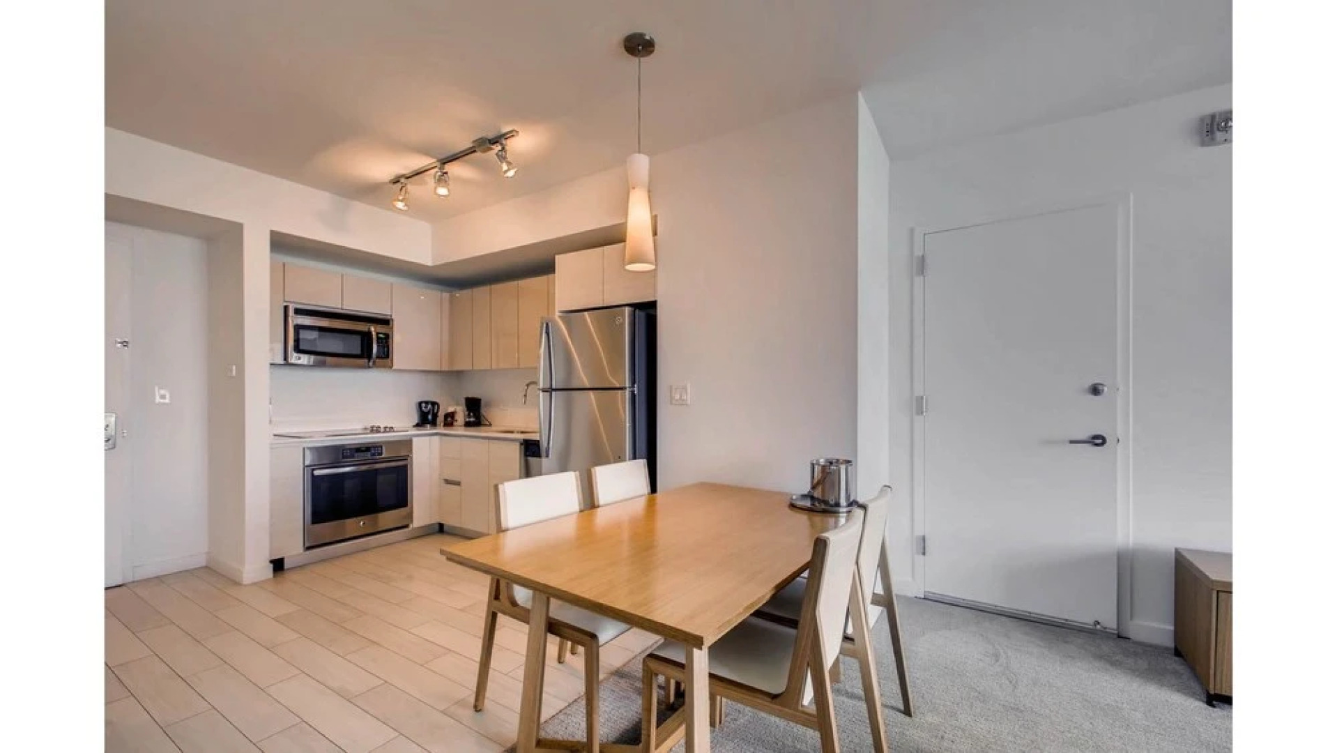 Hallandale Beach by 1stHomeRent