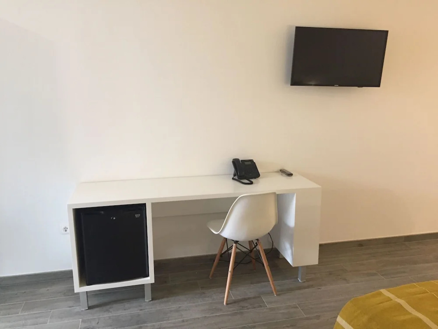 Mercedes Country House