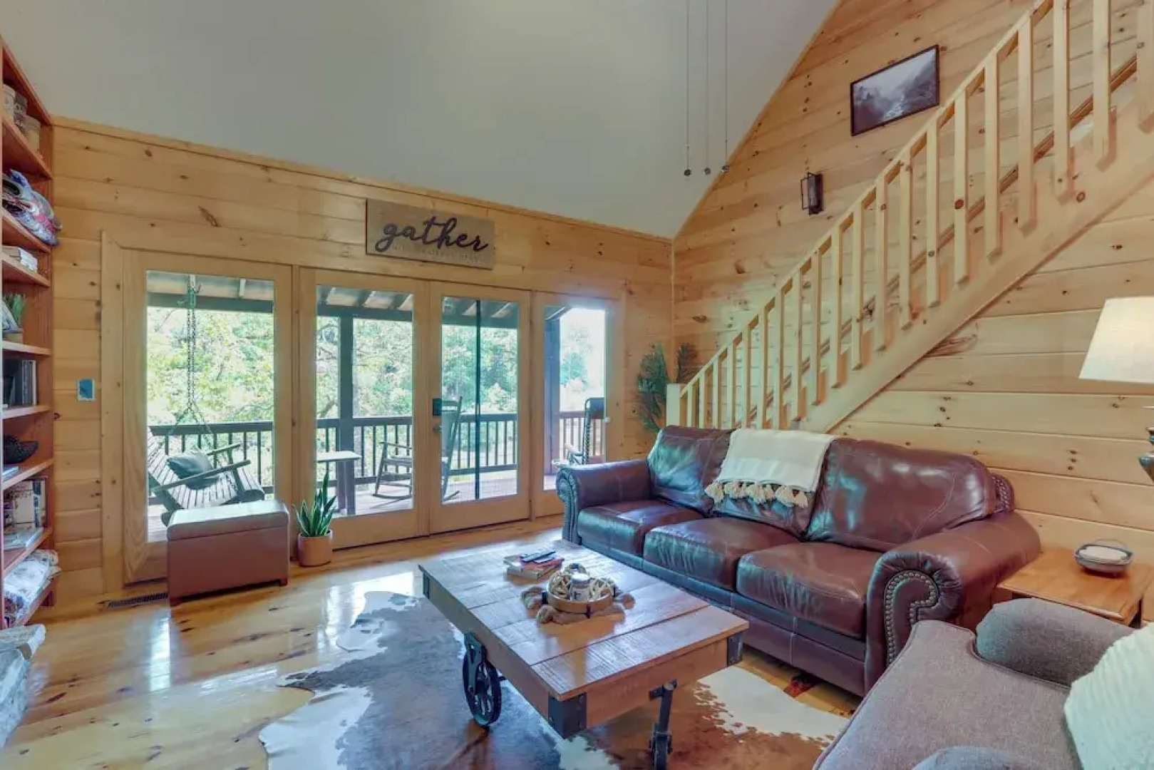 'the River Rest' Ellijay Cabin w/ Hot Tub!
