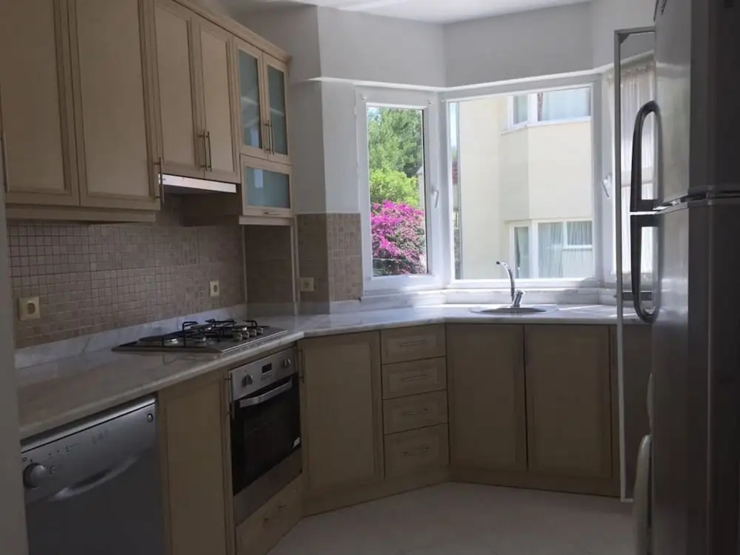 Infinity Lakeside Villa