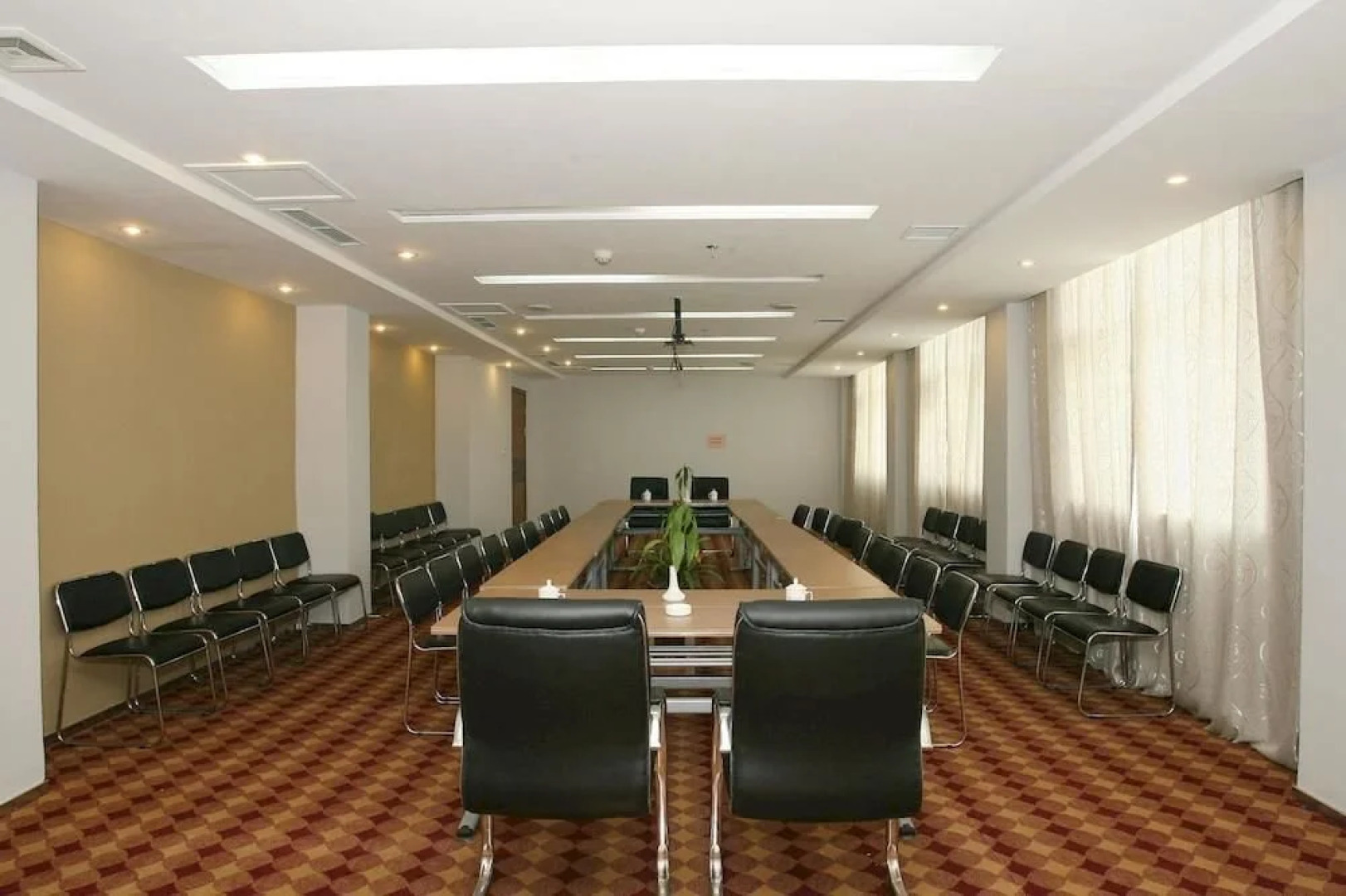 Tosun Holiday Hotel - Luoyang