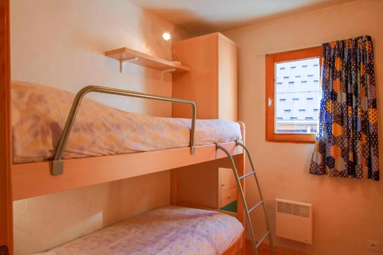 Le Miou: hameau des Chazals Nevache Hautes Alpes