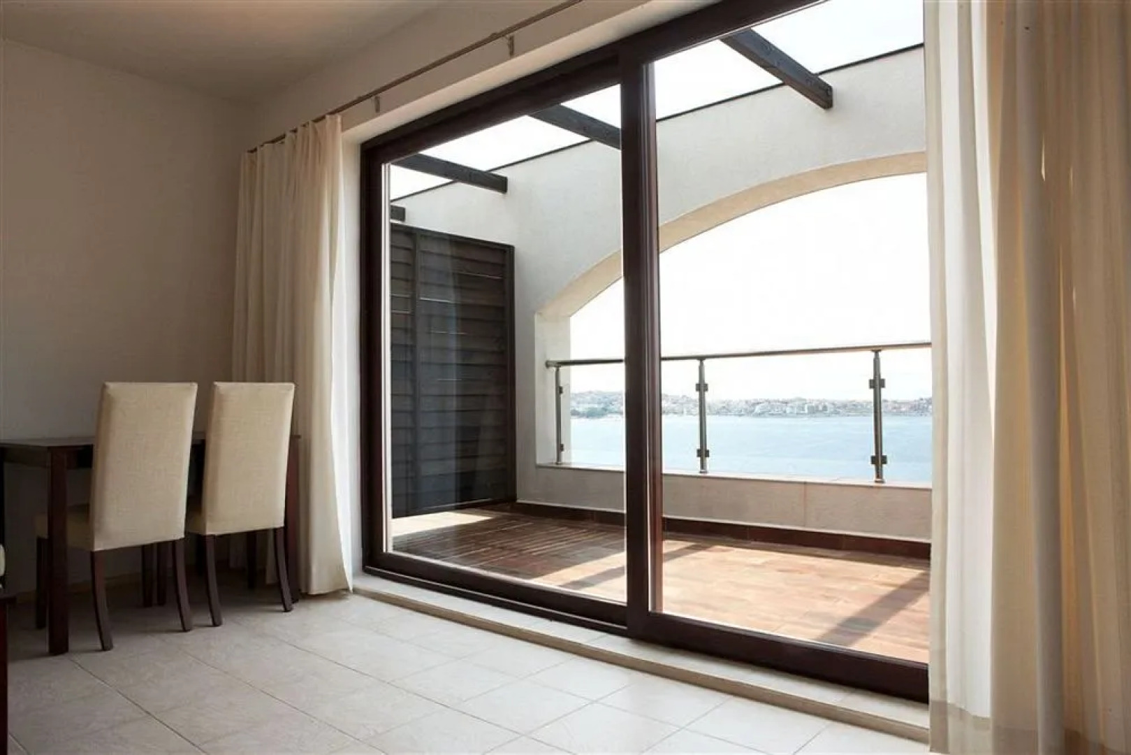 Ofir Apartment Hotel