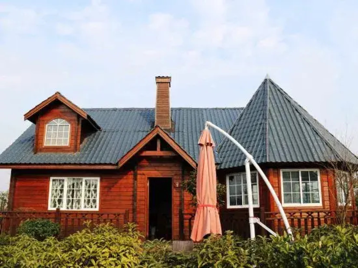 Tiantai Feitou Chalet