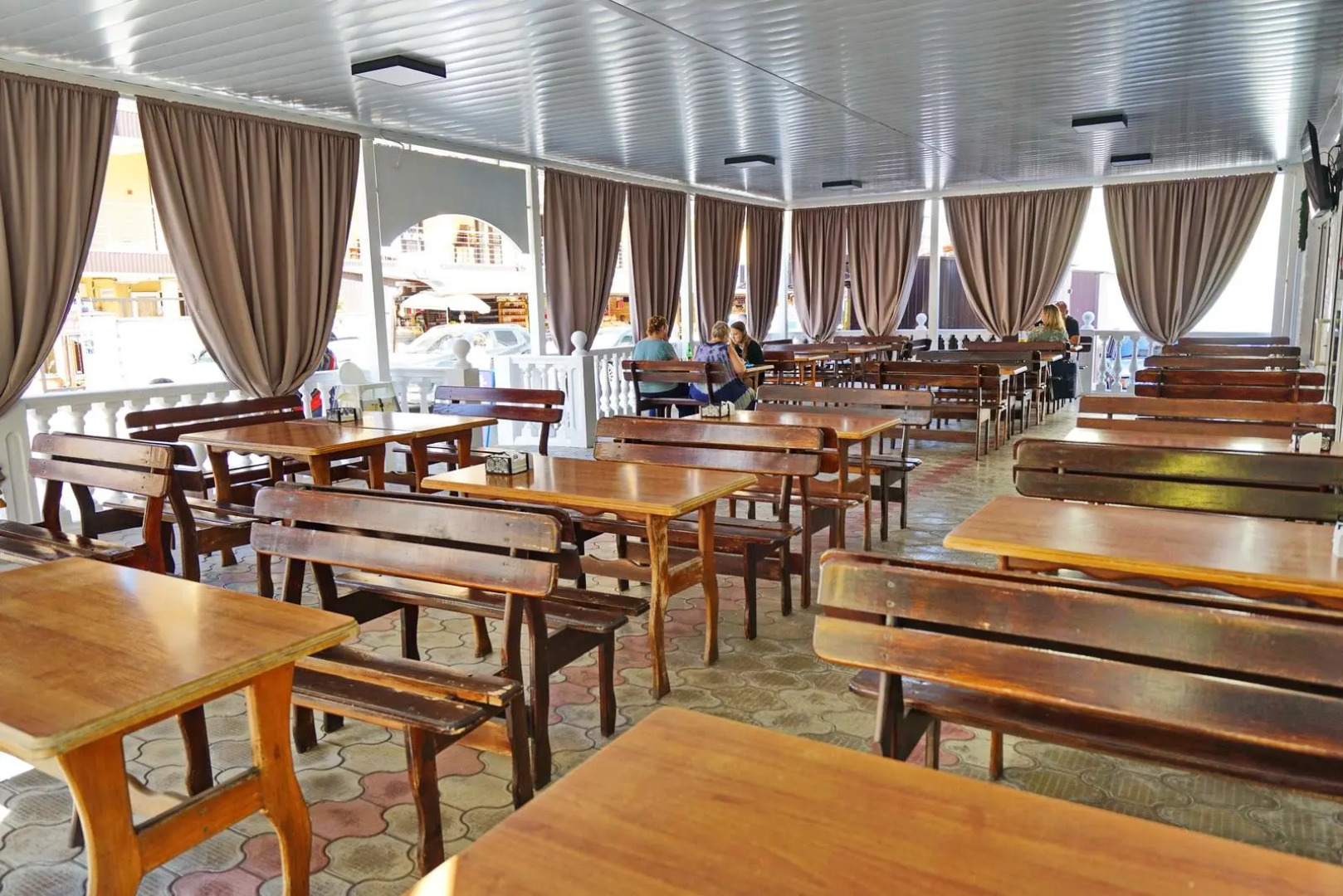 Отель на море Парус