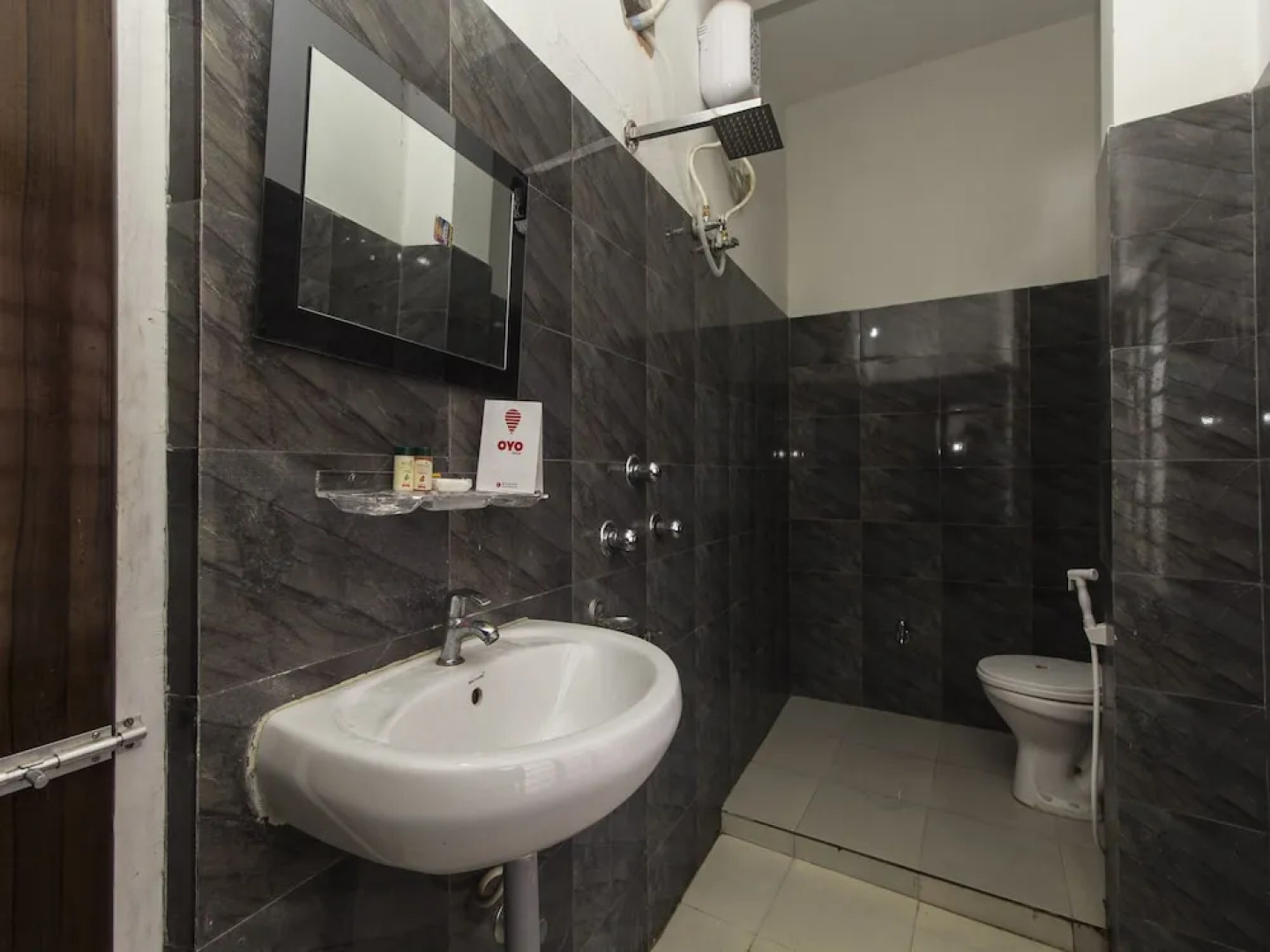 OYO 13754 Brindawan Hotel and Resorts