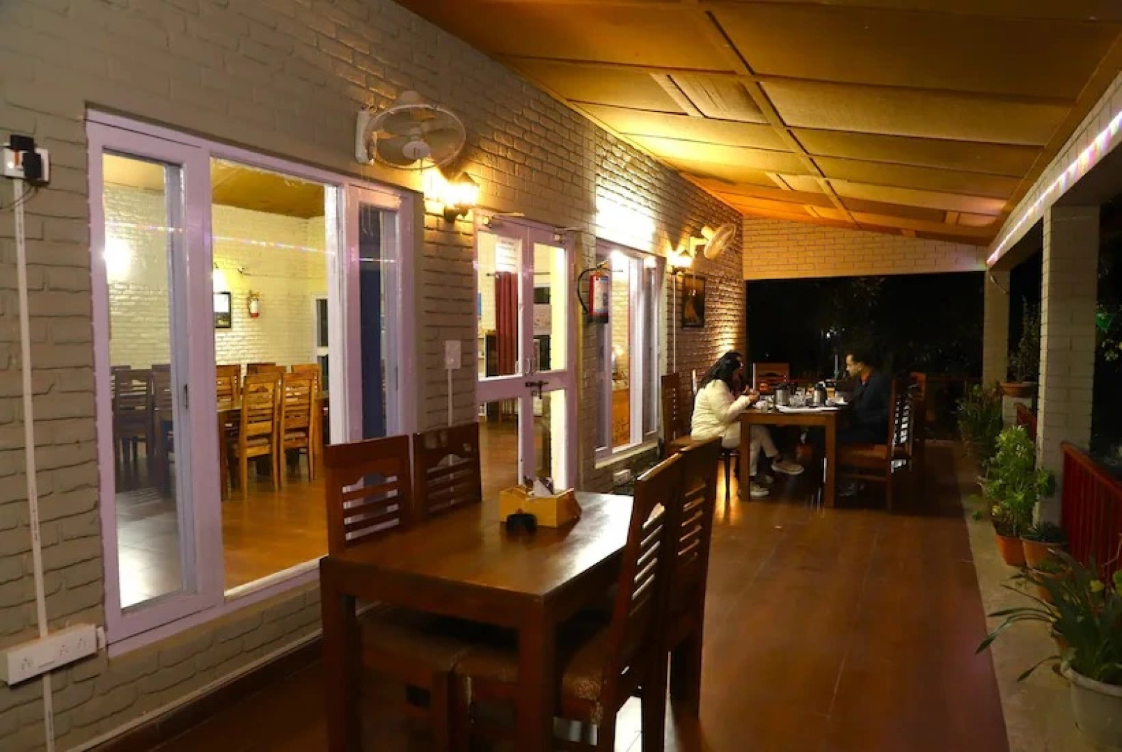 Majkhali woods, Ranikhet, by Himalayan Eco Lodges