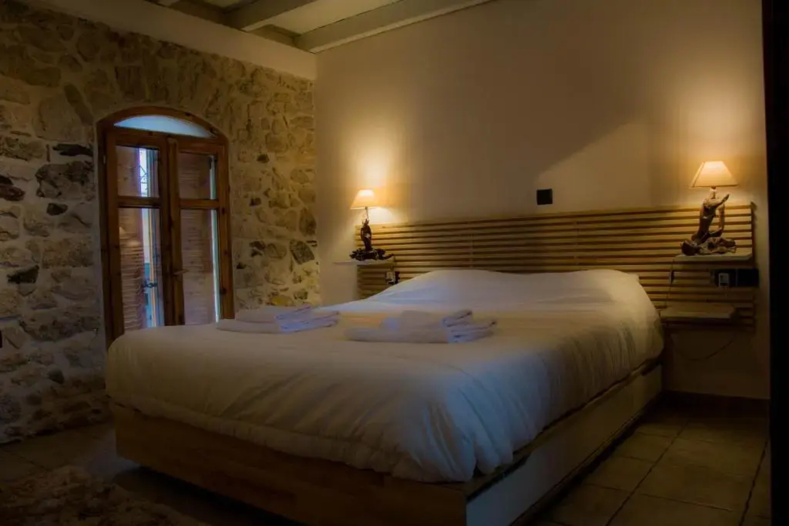 Limni Stone Apartments