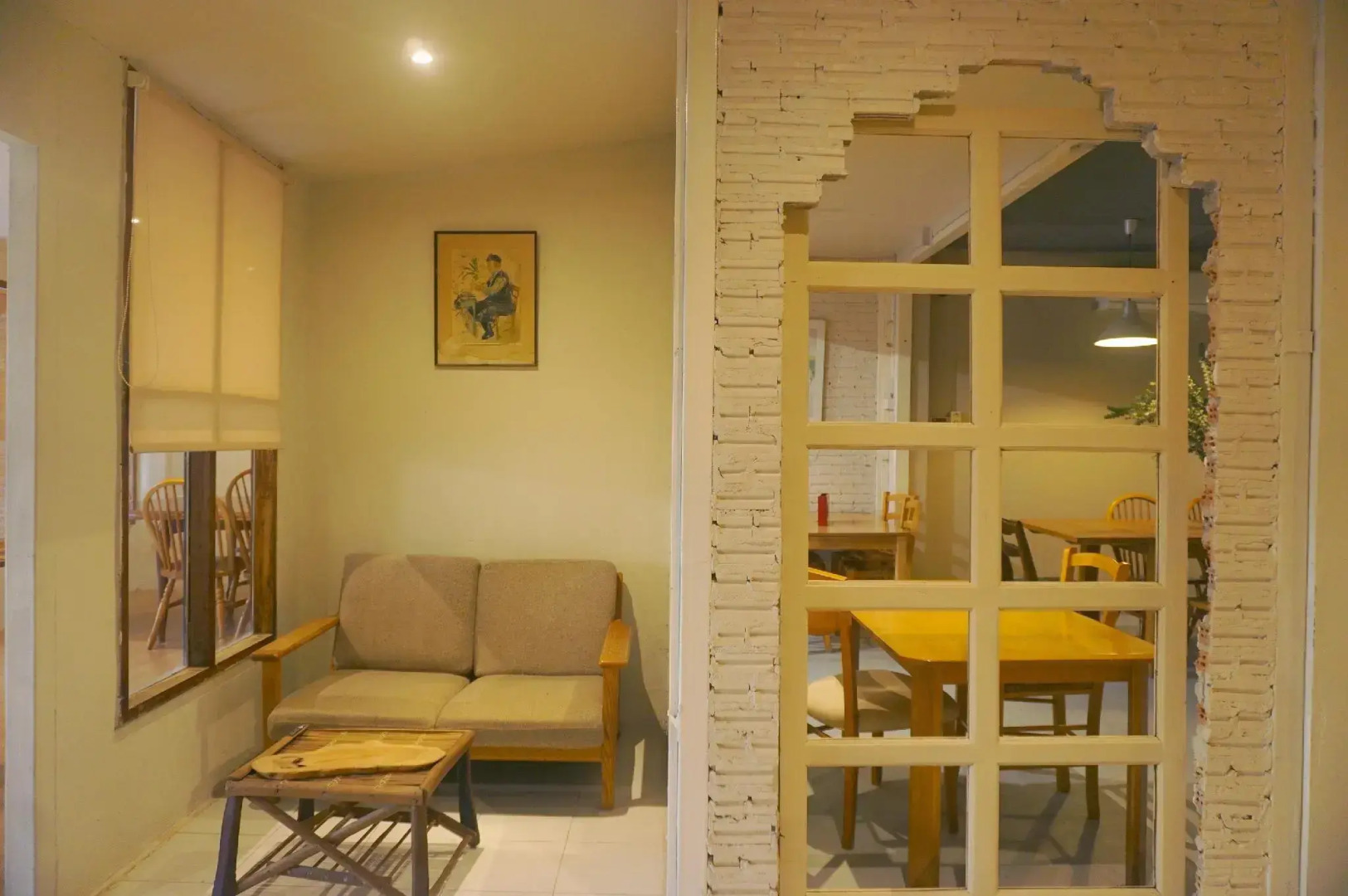 The Goose Cafe & Hostel