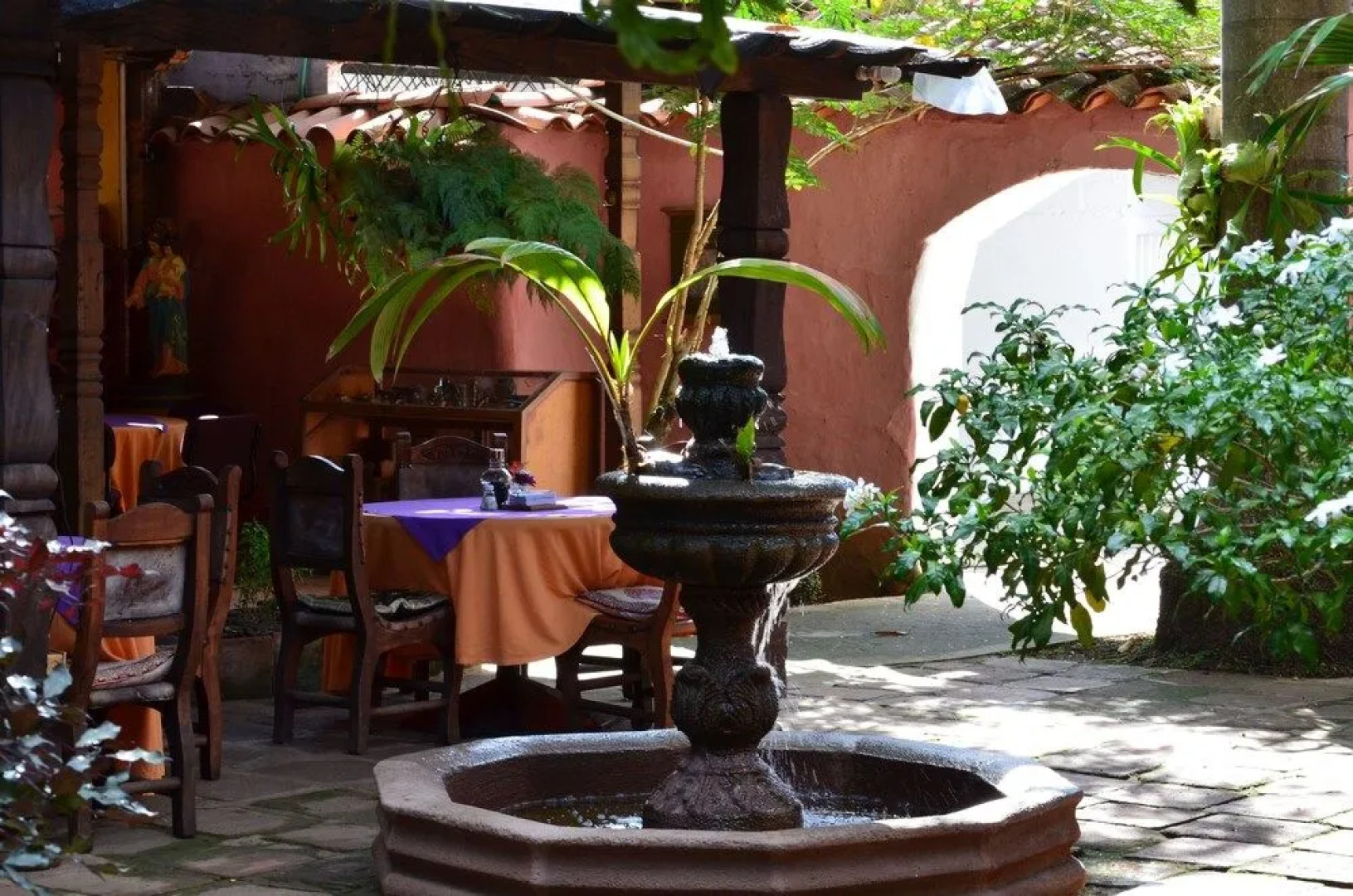 Hostal Restaurante Guaracu