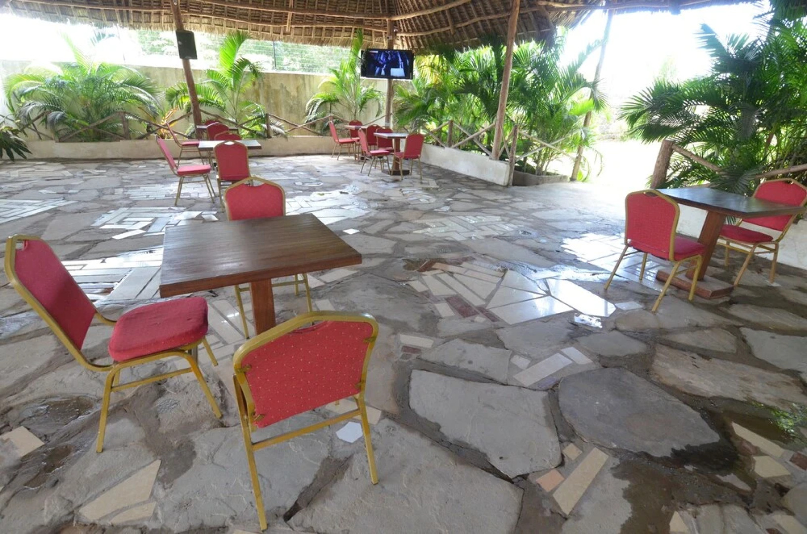 Silent Cruise Resort