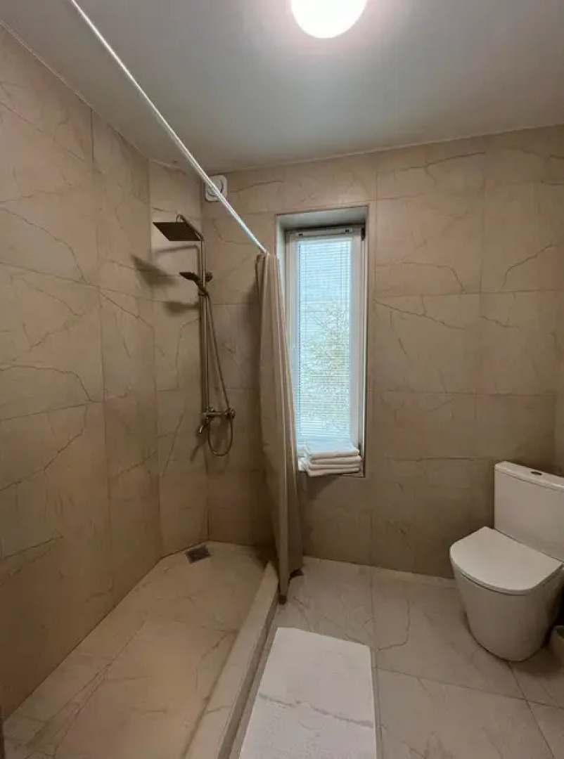 Коттедж Yellow Stone с камином