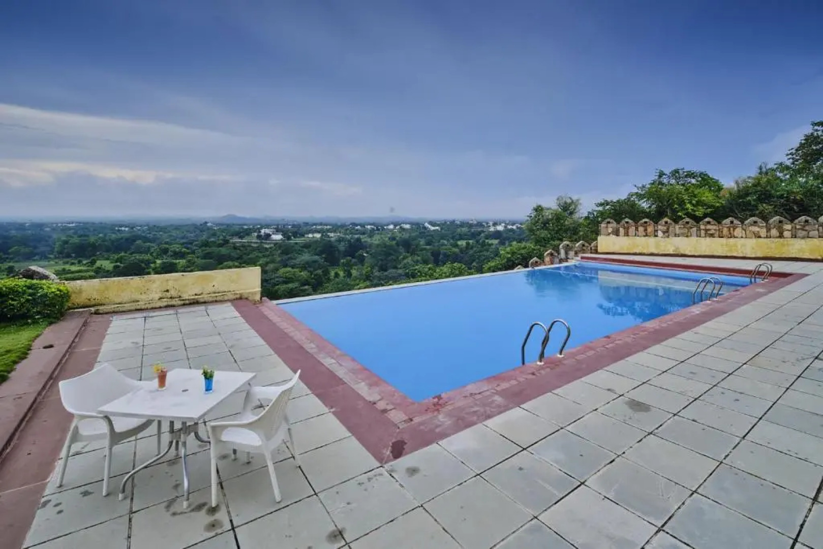 juSTa Brij Bhoomi Nathdwara