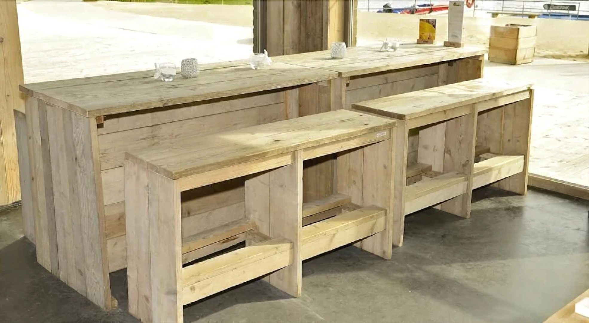 Lakeside Paradise Sleep Inn Hostel