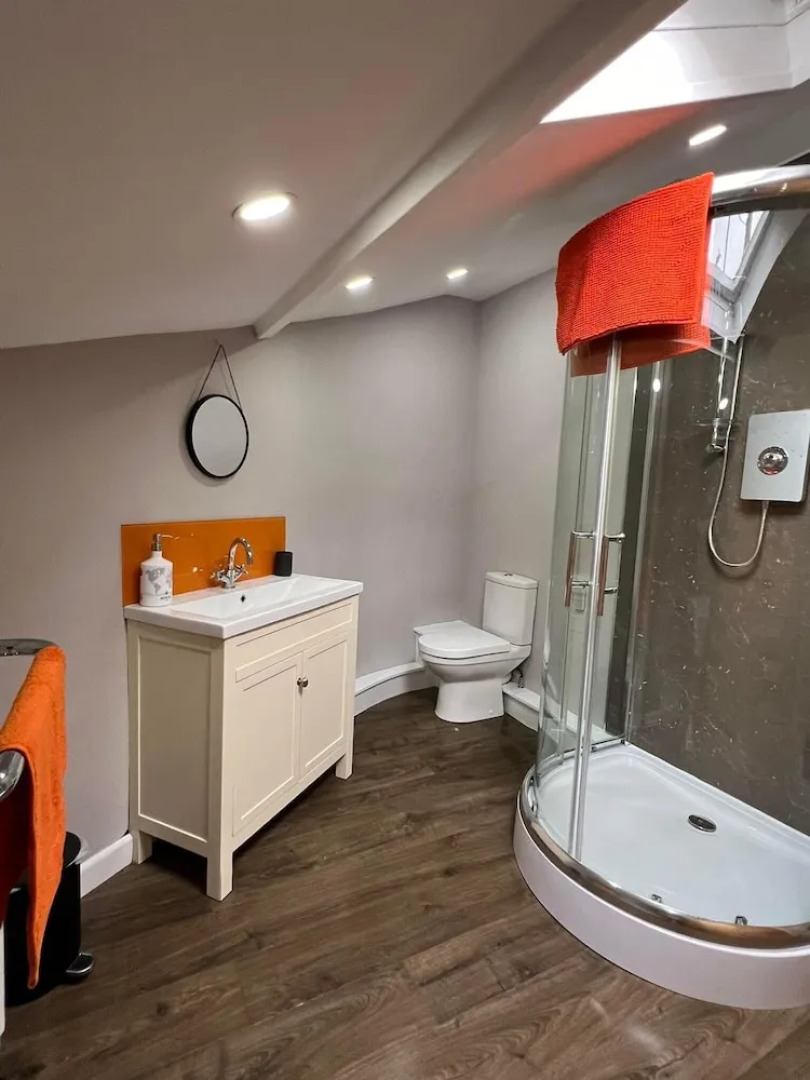 Llansteffan - Pet Friendly 2-bed House, Sleeps 4