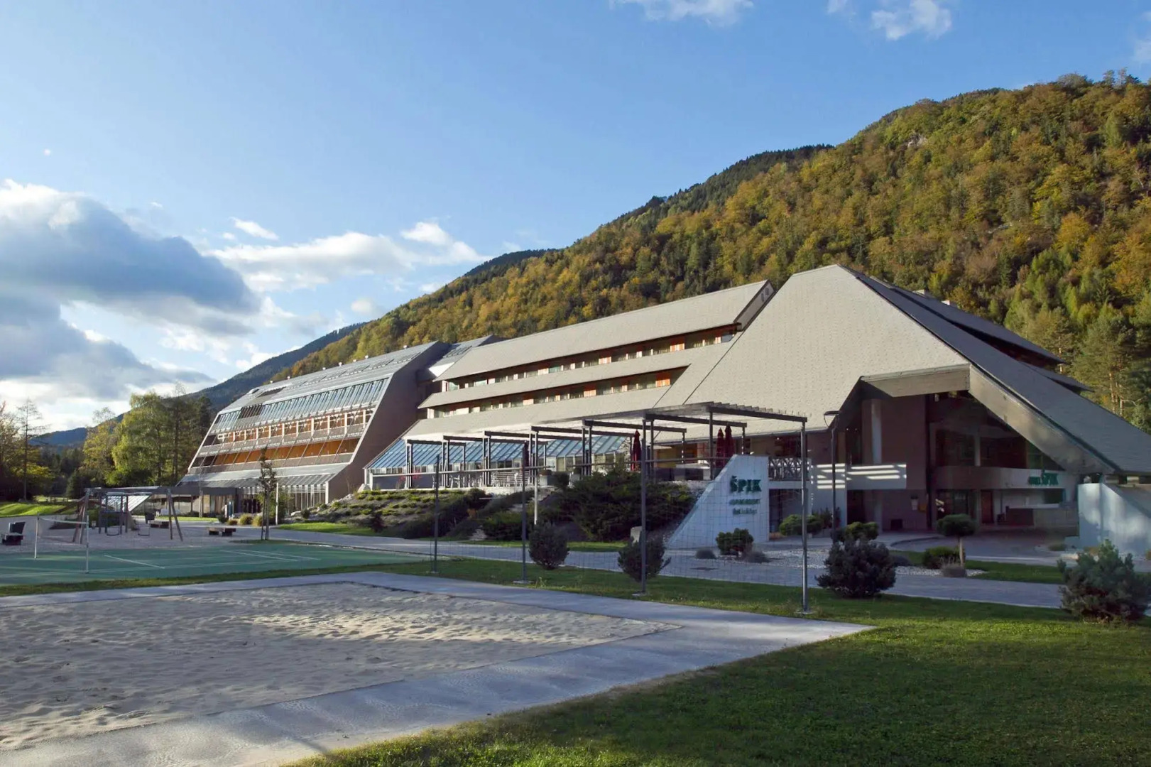 Spik Alpine Wellness Resort