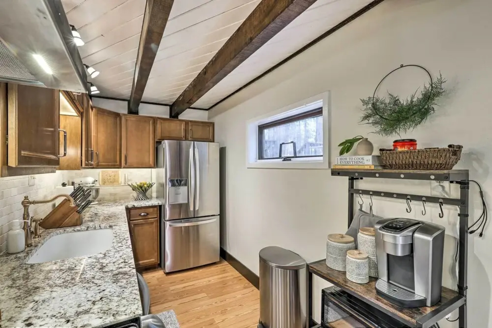 Woodsy Flagstaff Hideaway w/ Deck + Sunroom!