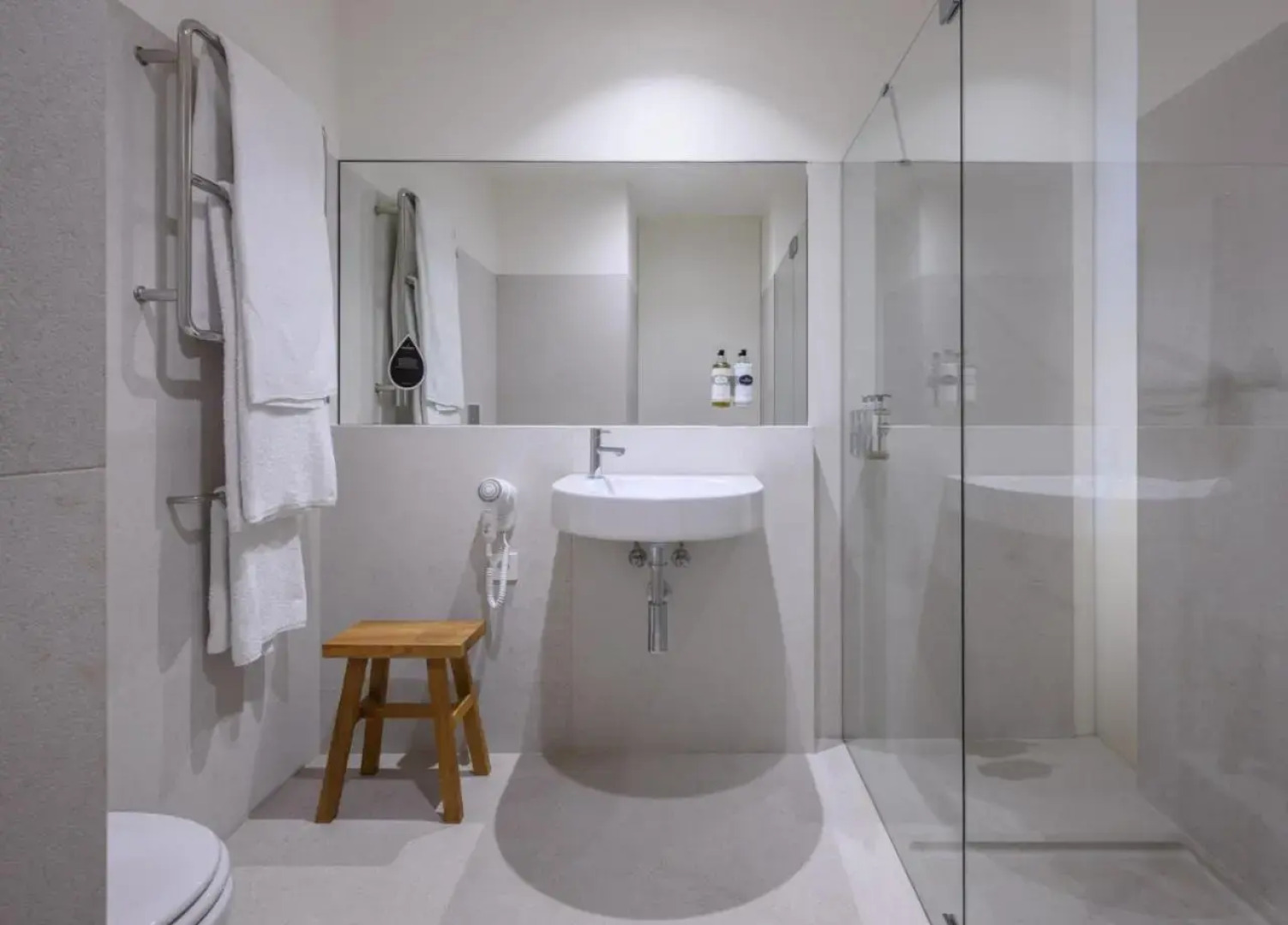 Отель Montebelo Mosteiro de Alcobaca Historic Hotel